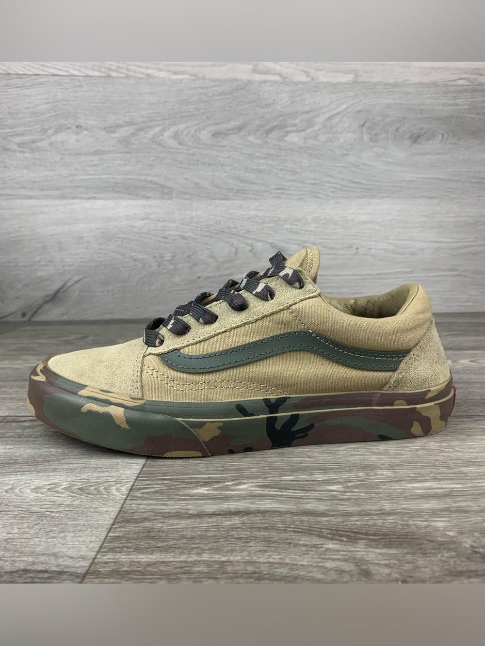 Kids Beige Army Green Camouflage Vans Old Skool Skate Suede shoes size 3